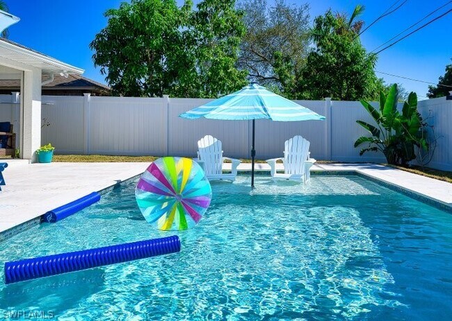 Building Photo - 760 106th Ave N