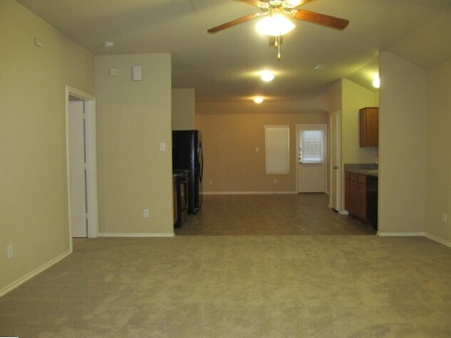 Building Photo - 12215 Turchin Dr
