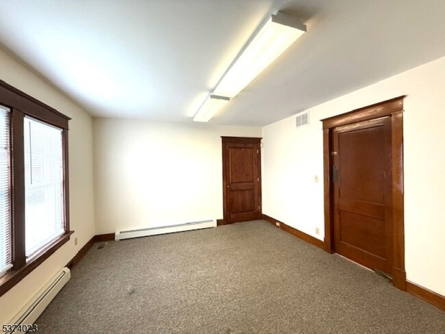 Building Photo - 165 NJ-23