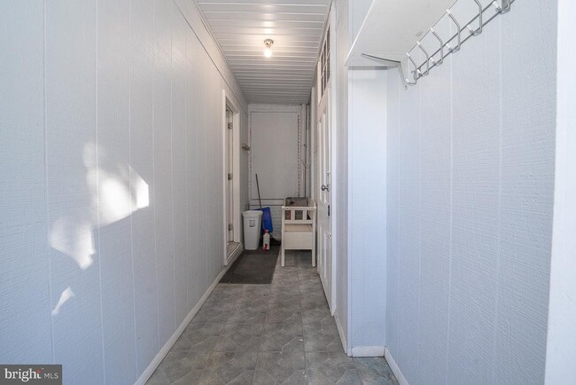 Building Photo - 4522 Smick St