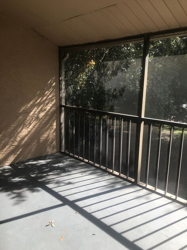 Building Photo - 7814SBC(100)