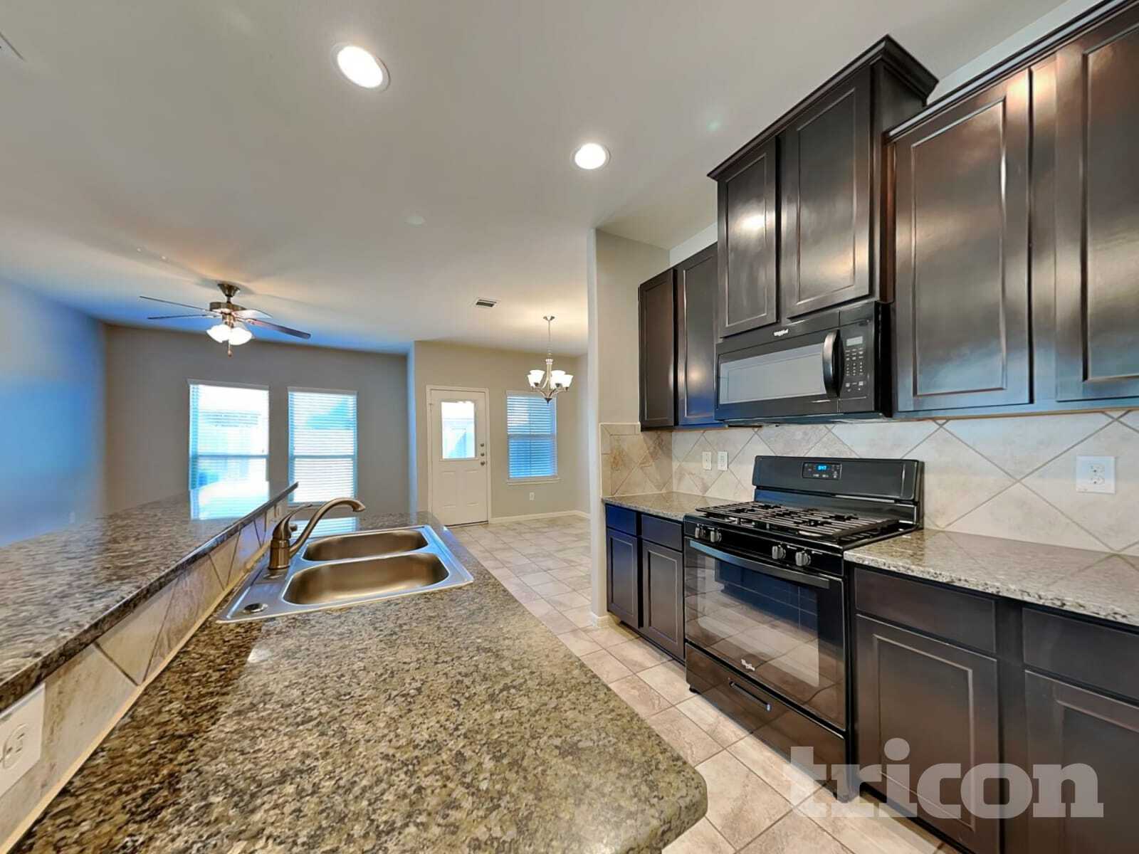 Building Photo - 6022 Wesley Manor Ct