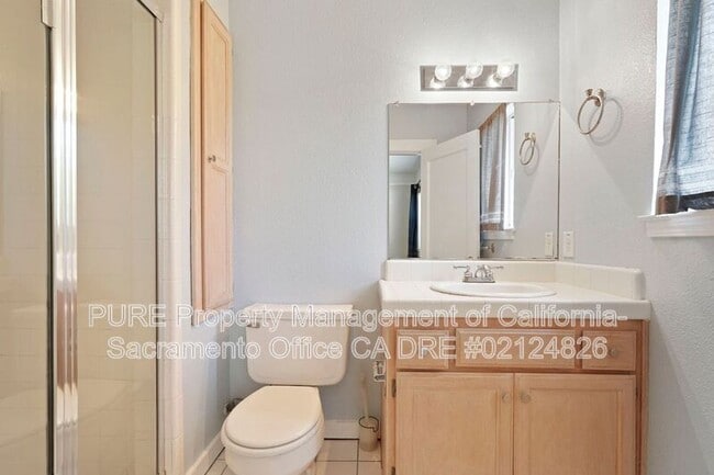 Building Photo - 2105 23rd St