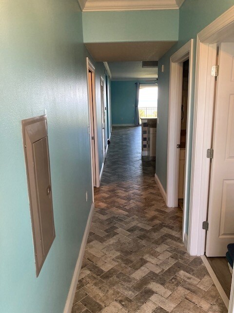 Building Photo - 60 Surfview Dr