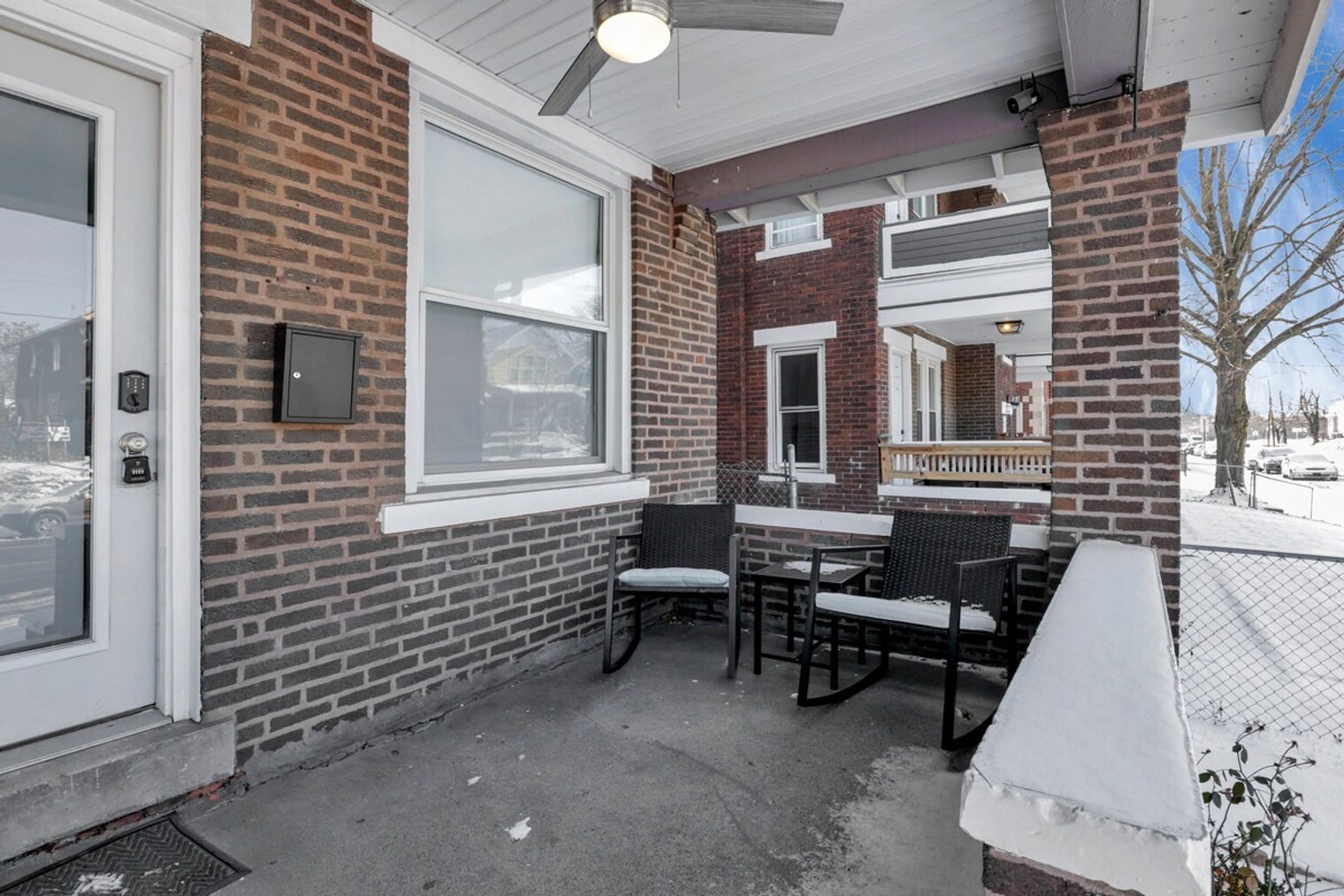 Building Photo - 1376 N 4th St