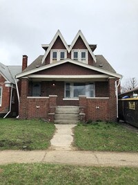 Building Photo - 1637 Outer Dr E