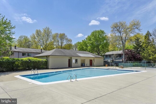 Building Photo - 1065 Cedar Ridge Ct