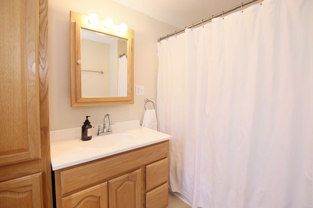 Building Photo - 27 15th St