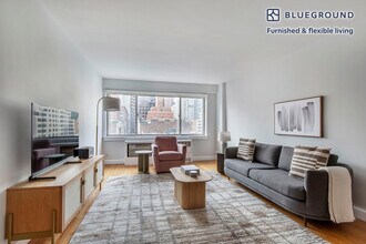 Building Photo - 360 E 65th St