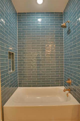 Building Photo - 110 Cardinal Wds