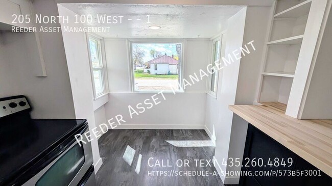 Building Photo - 205 N 100 W