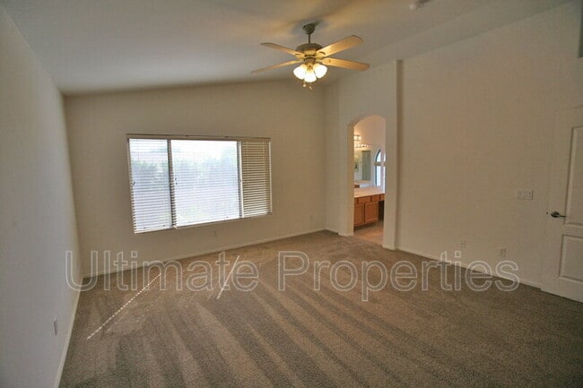 Building Photo - 6345 W Rowel Rd