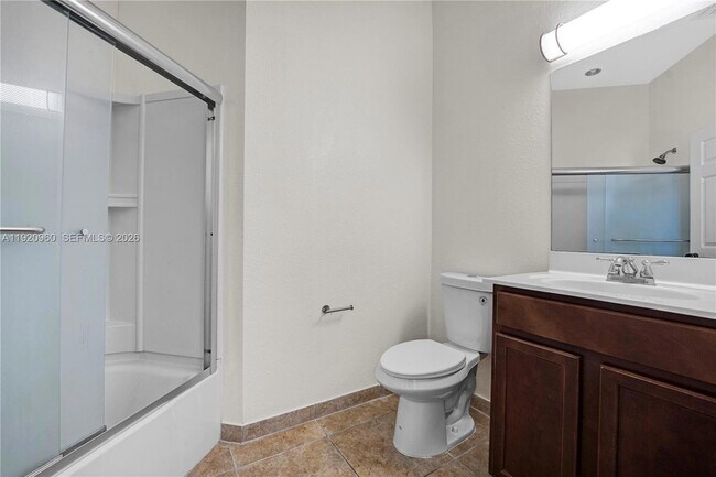 Building Photo - 10870 NW 88th Terrace