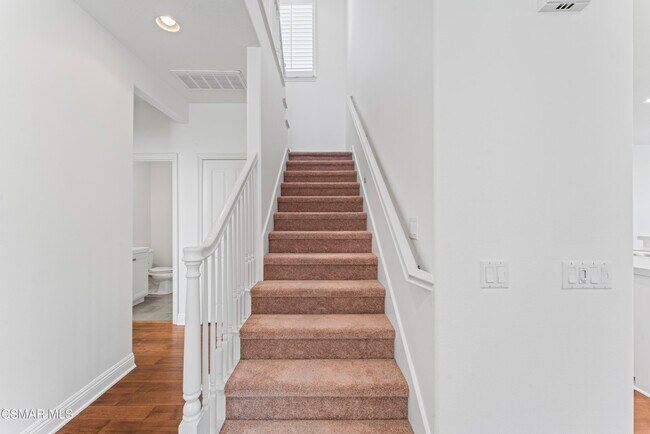 Building Photo - 3718 Young Wolf Dr