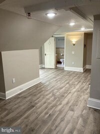 Building Photo - 901 N Front St