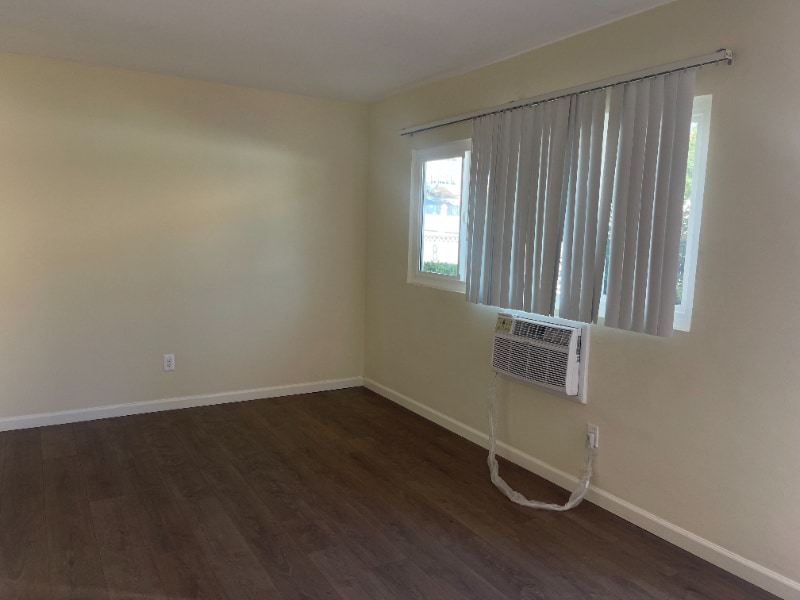 Building Photo - 14207 Sylvan St