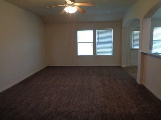 Building Photo - 15146 Diamond Way