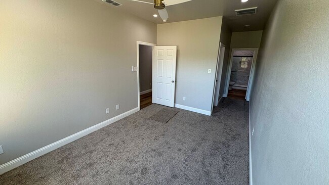 Building Photo - 3203 Bourland St