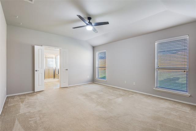 Building Photo - 507 Basswood Ln