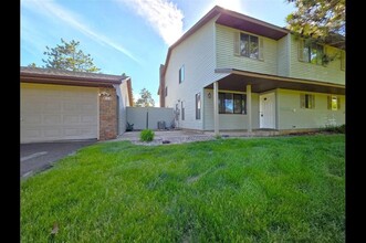 Building Photo - 4710 Lenore Ln