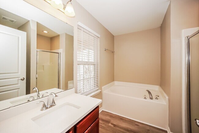 Building Photo - 19420 Fridley Ln