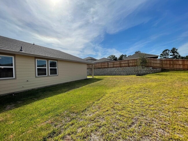 Building Photo - 2035 Myrtle Oak Ct