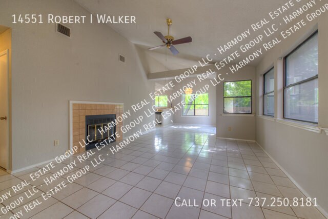 Building Photo - 14551 Robert I Walker Blvd
