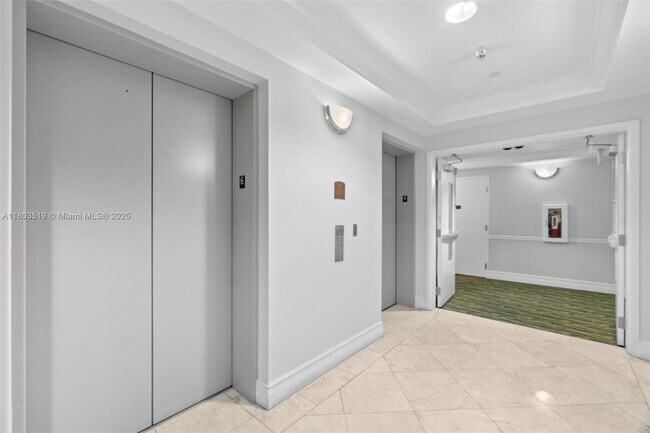Building Photo - 4100 Salzedo St