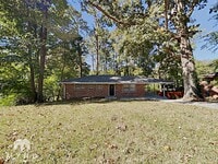 Building Photo - 3945 Camellia Trail