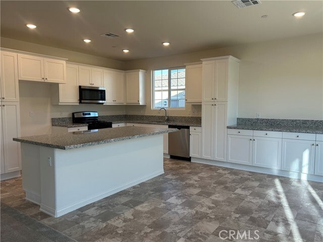 Building Photo - 12549 Ava Loma St