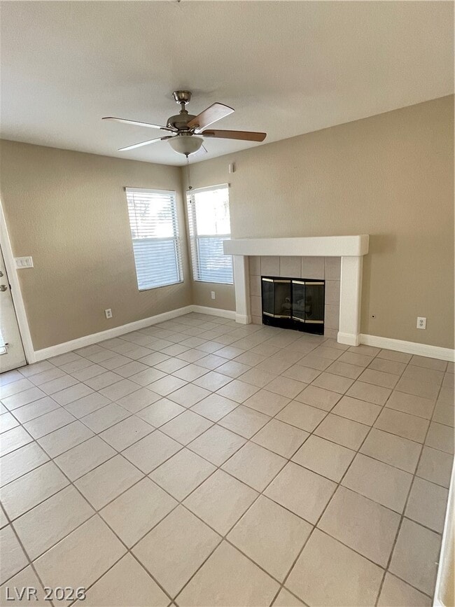 Building Photo - 7512 Pacific Ridge Ave