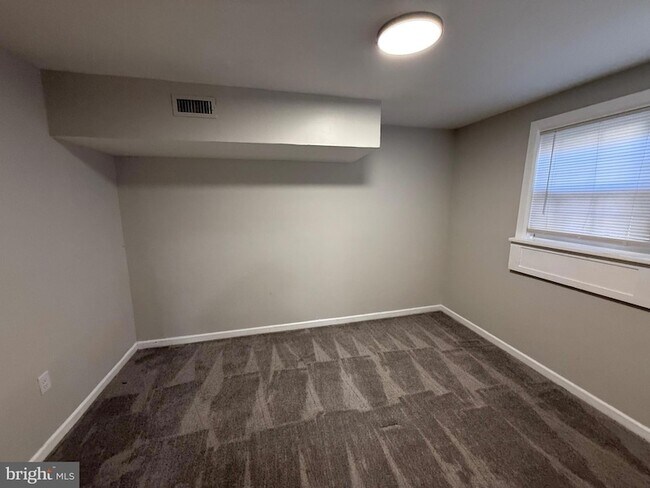 Building Photo - 5512 E Boniwood Turn