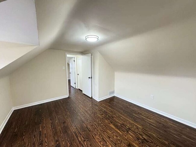 Building Photo - 316 Holy Cross Rd