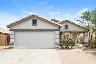 Building Photo - 6418 W Magnolia St