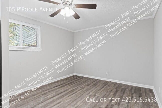 Building Photo - 105 P'Poole Ave