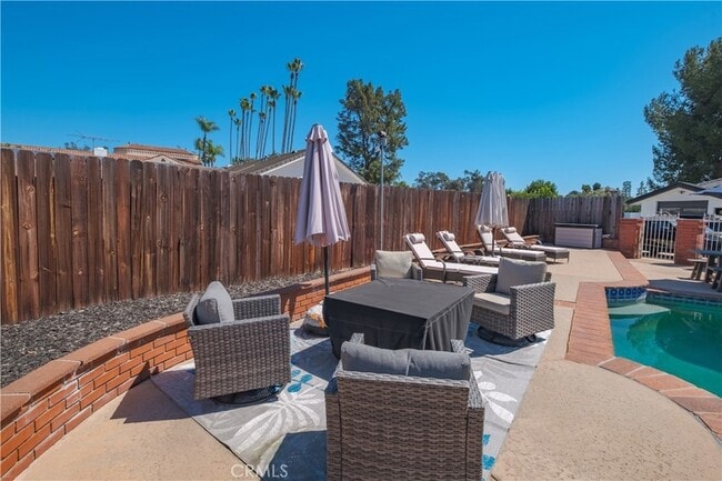 Building Photo - 9109 La Alba Dr