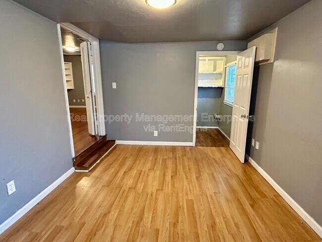 Building Photo - 3044 NW 28th St