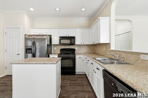 Building Photo - 14918 Laudie Fox