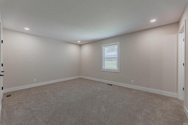 Building Photo - 6840 Copperfield Dr