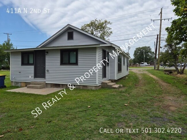 Building Photo - 411 N 2nd St