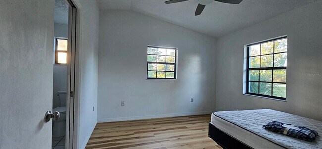 Building Photo - 15012 Colley Dr