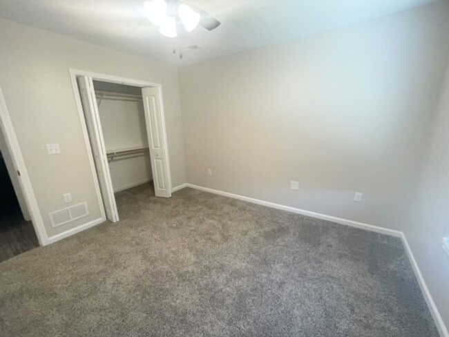 Building Photo - Italian Estates Property Management