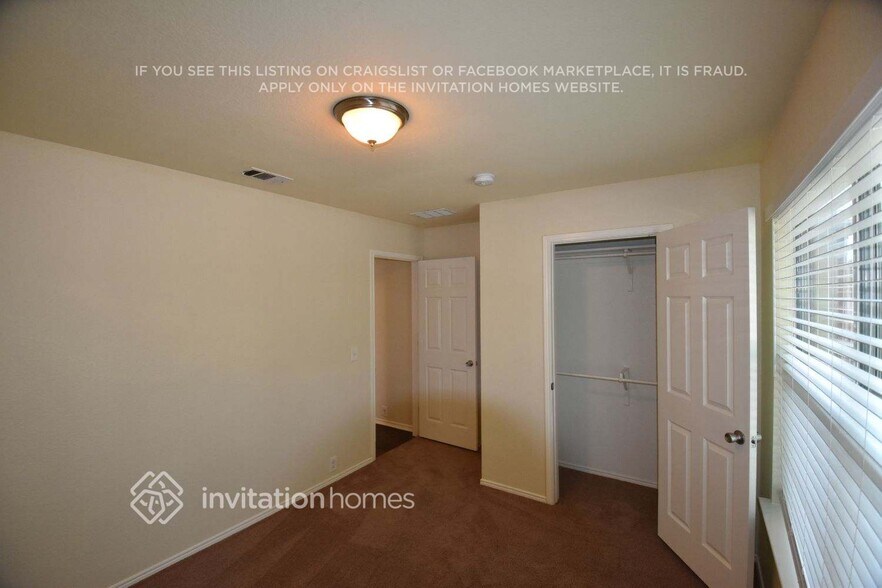 Building Photo - 1805 White Feather Ln