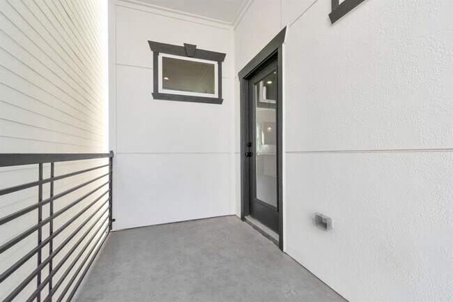 Building Photo - 5422 Wheatley St
