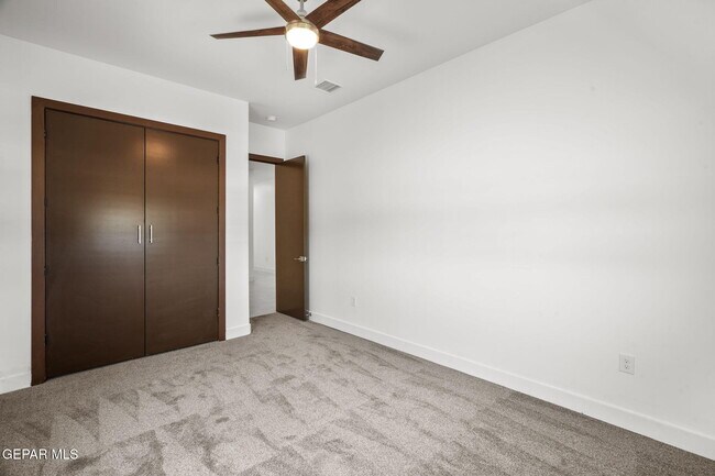 Building Photo - 11337 Ardelle Ave