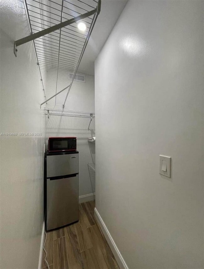 Building Photo - 22905 SW 114th Pl