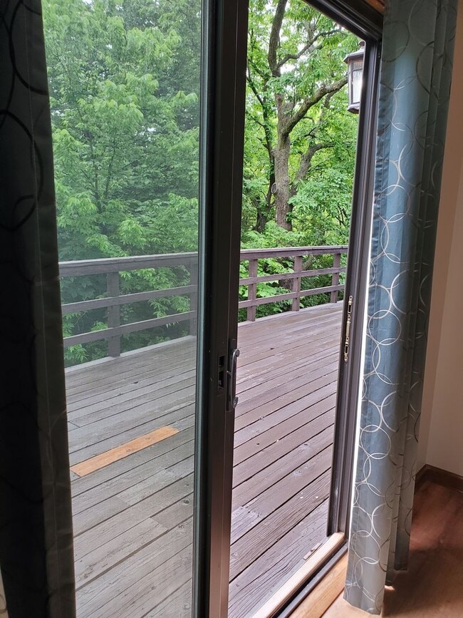 Building Photo - Secluded luxury cabin in woods with privat...