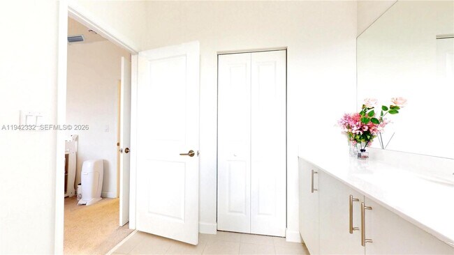 Building Photo - 17910 SW 359 Ter