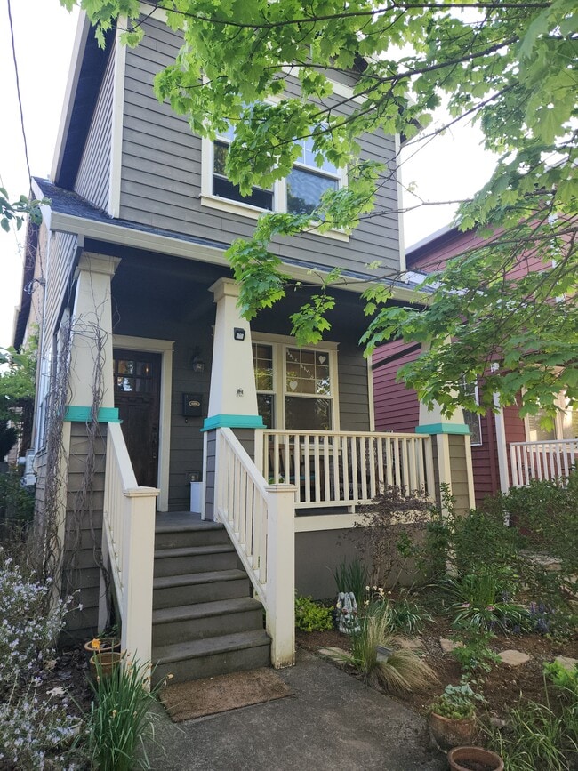 Building Photo - 7727 N Kellogg St