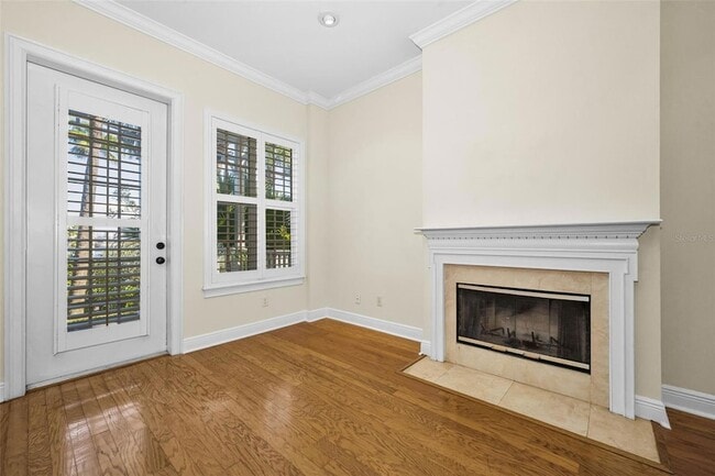 Building Photo - 924 Hemingway Cir